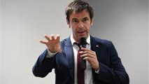 Voici - Chloroquine : Olivier Véran recadre Philippe Douste-Blazy et fait le point sur ses échanges avec Didier Raoult