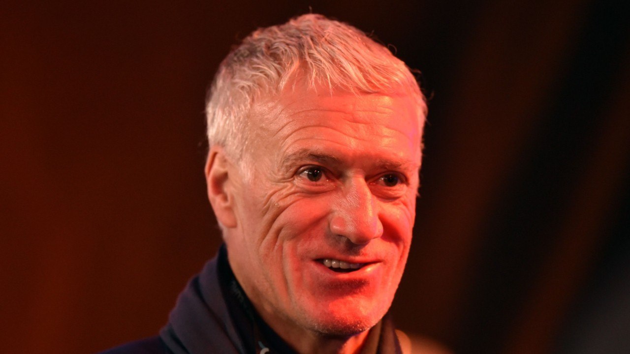 VOICI - Le geste inestimable de l’Equipe de France et de la Fédération Française de Football pour soutenir les soignants