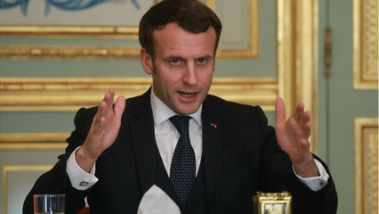 VOICI-Porno et confinement : Emmanuel Macron en colère contre ses secrétaires d'Etat et leurs échanges grivois