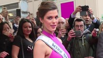 VOICI - Iris Mittenaere comparée à Teri Hatcher : la star de Desperate Housewives lui répond