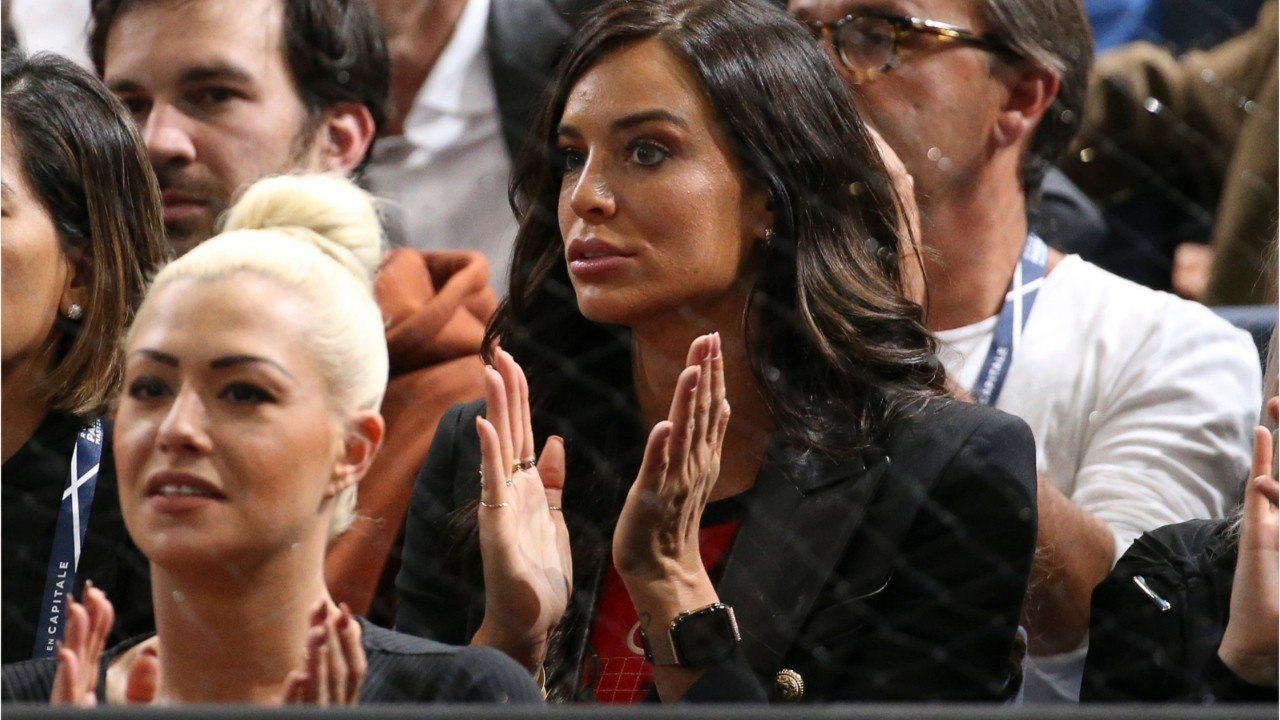 Voici - PHOTOS Jade Lagardère « trahie " : la femme d'Arnaud Lagardère révèle sa déception dans des messages énigmatiques