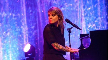 VOICI - Cœur de Pirate : sa fille Romy continue de suivre ses traces dans une adorable vidéo