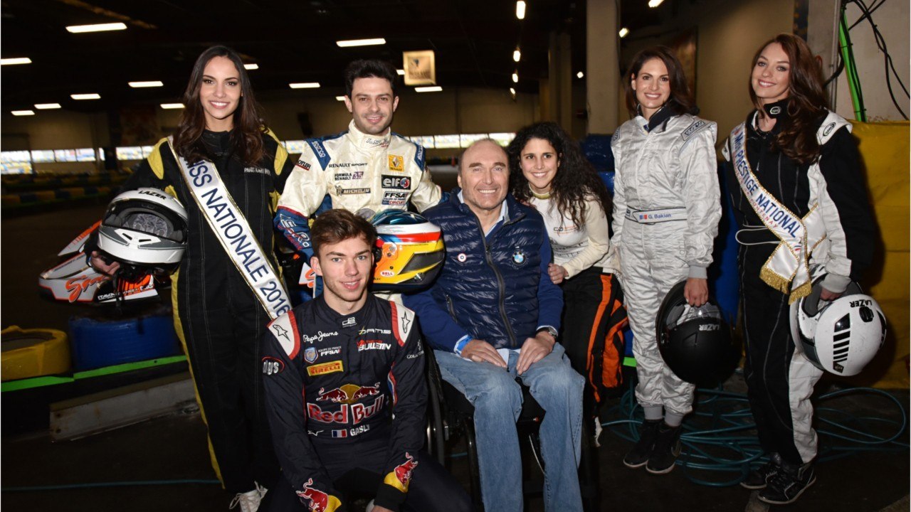 Voici - Fanny Agostini bientôt de retour à l'écran, elle égratigne Thalassa