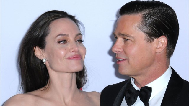 VOICI - Nicole Poturalski : la nouvelle chérie de Brad Pitt partage un étrange message sur Instagram