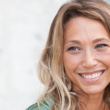 VOICI SOCIAL Laura Smet maman : la comédienne a accouché d'un petit garçon (1)