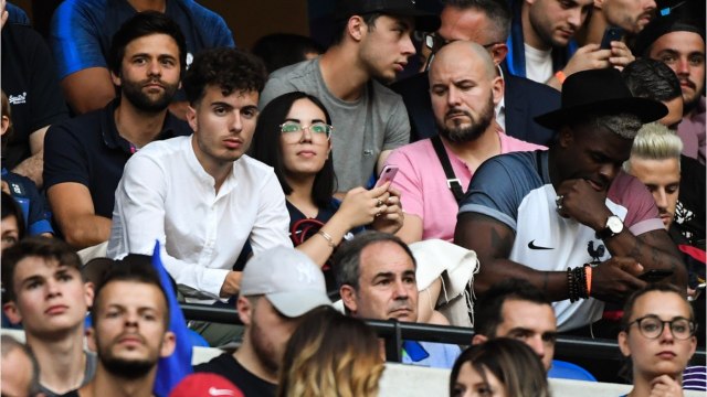 Voici - PHOTO Agathe Auproux : sans maquillage, elle montre ses taches de rousseur