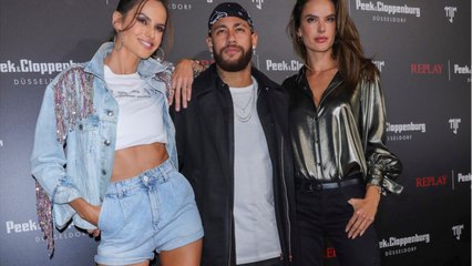 Voici - PHOTO Alessandra Ambrosio nue sous la douche avec son homme, elle réchauffe la Toile