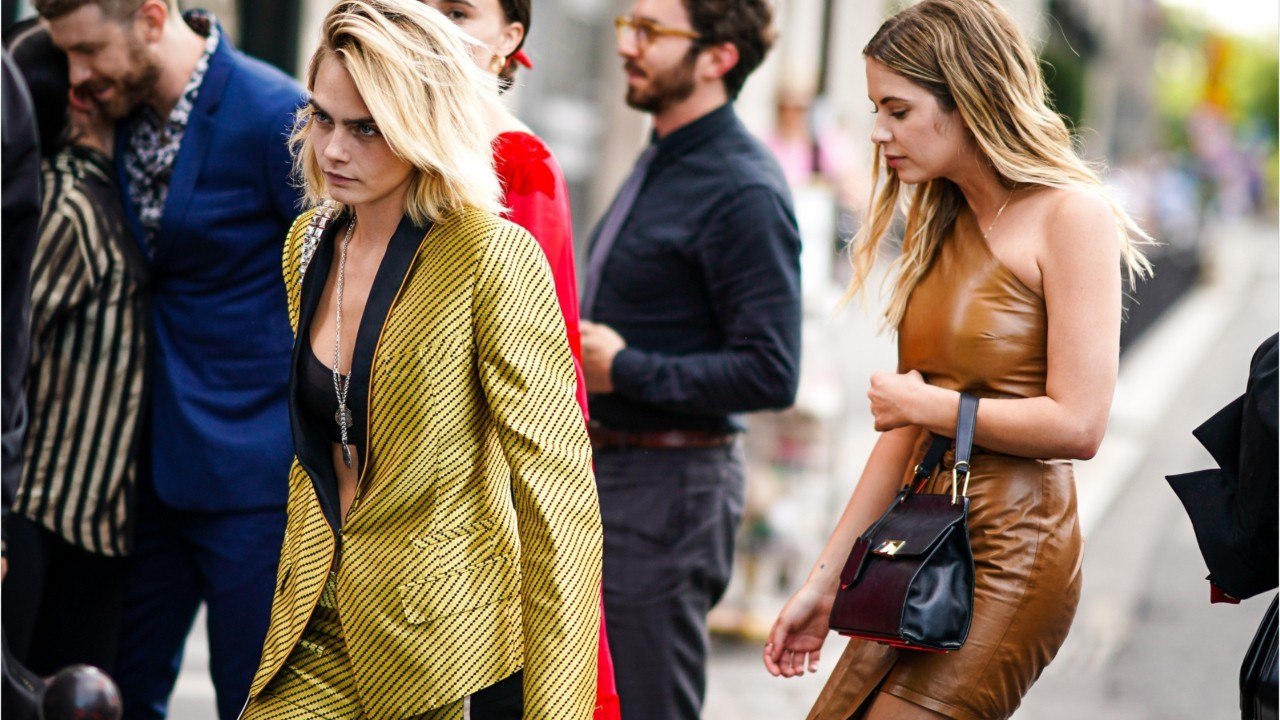 VOICI Cara Delevingne fait des confidences surprenantes sur sa rencontre avec Ashley Benson