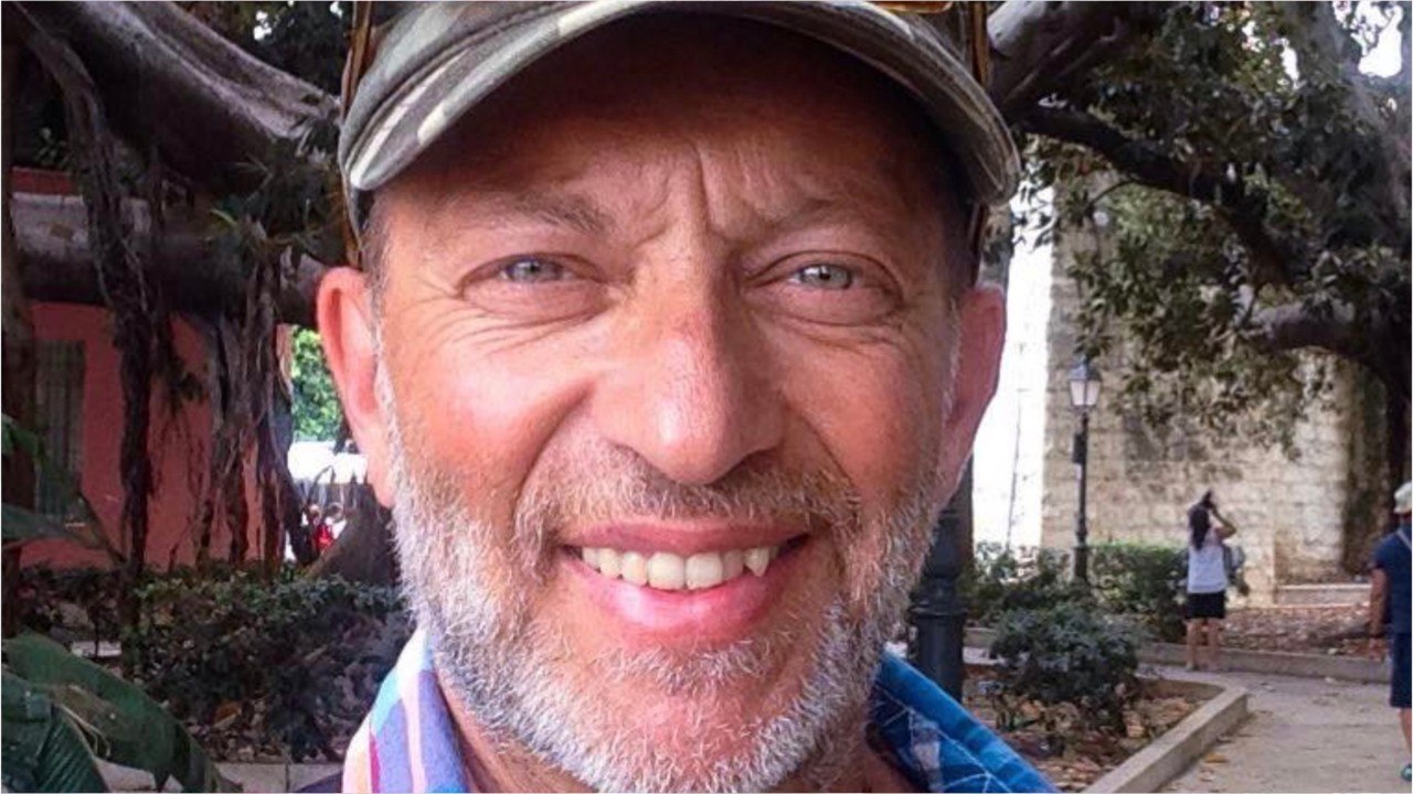 VOICI-Mort de Gilles Azzopardi : l’acteur de Plus belle la vie et Sous le soleil s’est éteint à l’âge de 53 ans