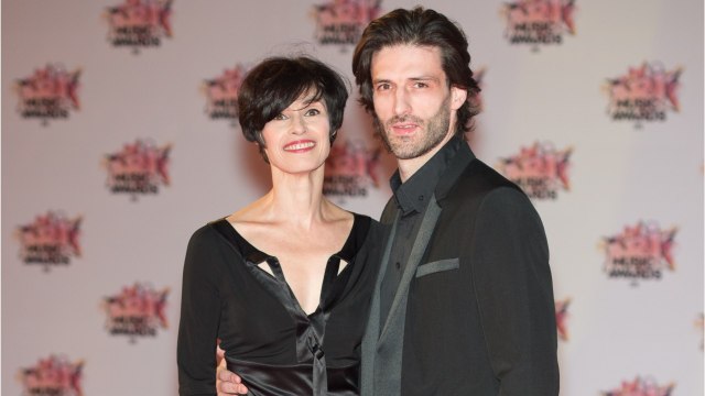 VOICI : Marie-Claude Pietragalla : qui est Julien Derouault, son compagnon et père de sa fille Lola ?