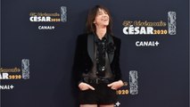 Voici - Charlotte Gainsbourg : cette photo d'elle enfant qui a choqué Patti Smith