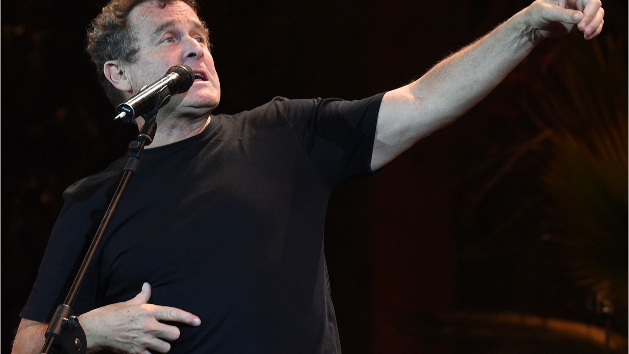 VOICI Johnny Clegg : le chanteur sud-africain est mort à l'âge de 66 ans
