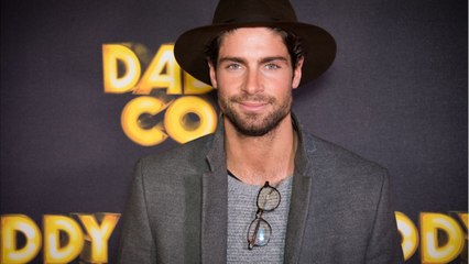 VOICI - Tom Leeb présente ses nouveaux amis rencontrés lors de son confinement