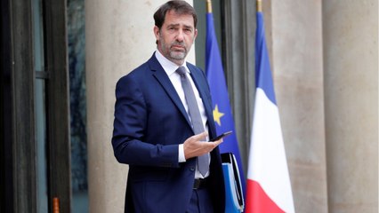 VOICI Christophe Castaner : cette scène étonnante qui prouve qu’il est très à l’aise à l’Elysée