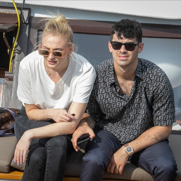 VOICI SOCIAL - Mariage Sophie Turner Joe Jonas