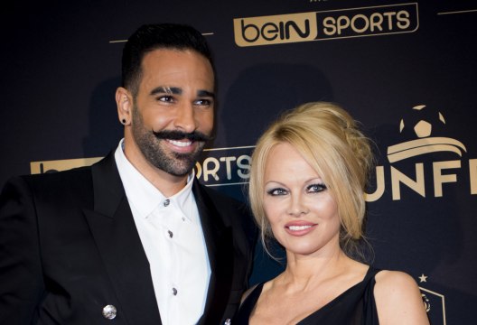 VOICI Pamela Anderson quitte Adil Rami : le footballeur « menait une double vie
