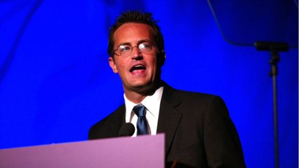 VOICI-Matthew Perry amoureux de Courteney Cox ? Ce secret qu’il n’a jamais pu révéler