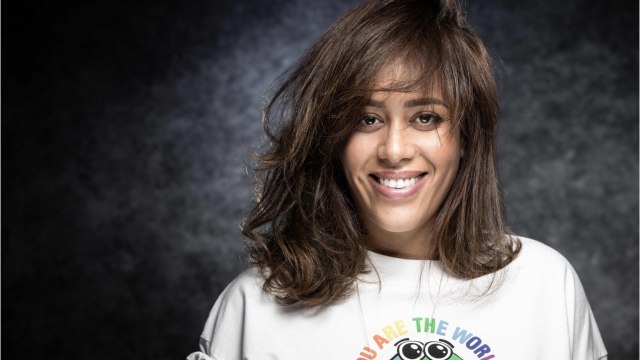 Voici - PHOTO Amel Bent partage un cliché trop craquant de son mari et leur fille