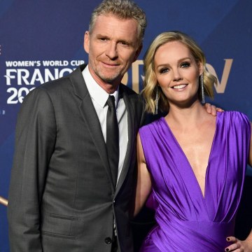 VOICI social Denis Brogniart Remet Un Internaute En Place, C’est Succulent (1)