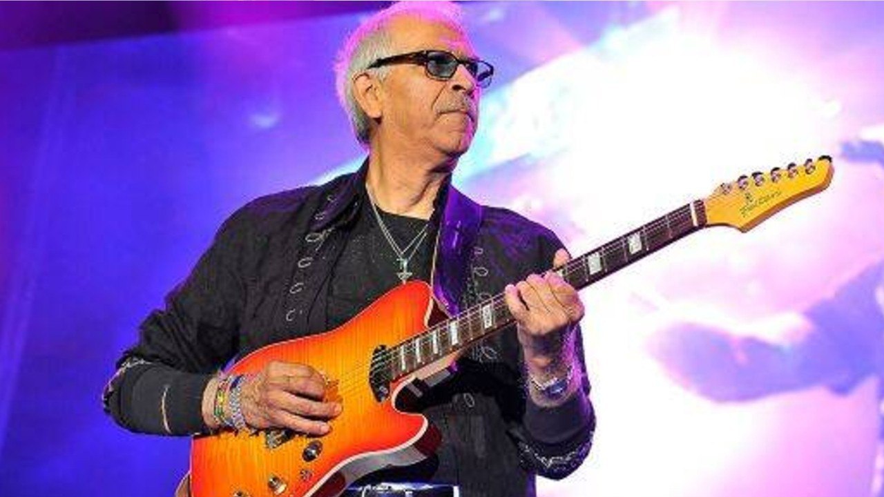 VOICI Jorge Santana : le frère cadet de Carlos Santana est mort à l'âge de 68 ans