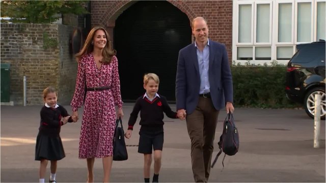 VOICI : V2 Kate Middleton et le Prince William propriétaires de Buckingham le temps d'une soirée (1)
