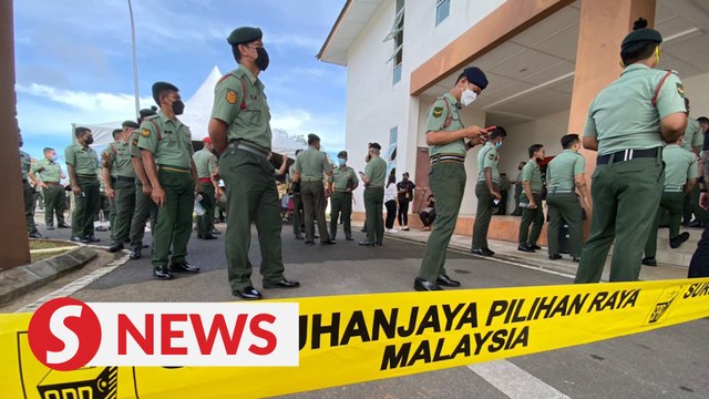 Sarawak Polls: Early voting kicks off at army camps