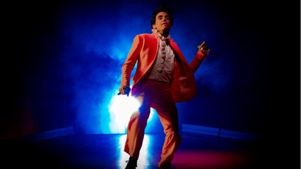 VOICI Mika se confie sur sa première fois catastrophique avec un garçon