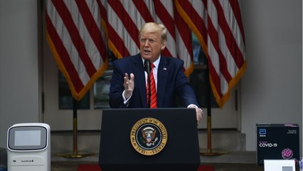 VOICI - Donald Trump : la véritable raison pour laquelle il refuse le port du masque