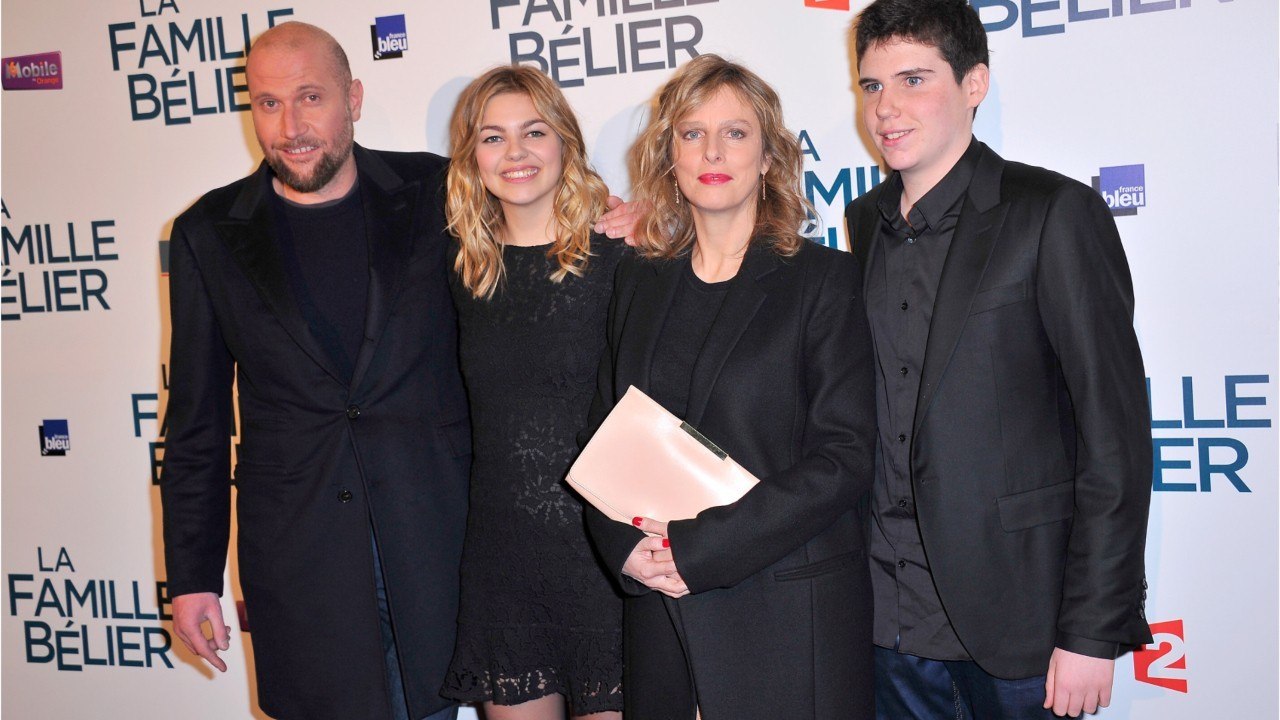 VOICI - La Famille Bélier : l’improbable coup du destin qui a permis à Louane de décrocher le rôle principal