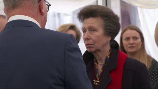 VOICI- La princesse Anne a 70 ans : découvrez ce portrait étonnant de la fille d'Elizabeth II