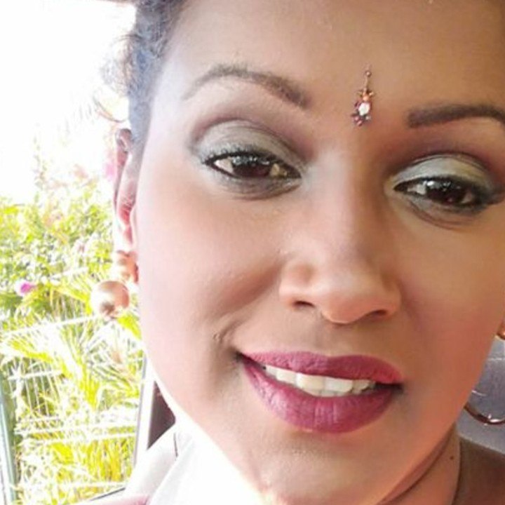 VOICI - Emilie (Star Academy 4) : Arrachée À Sa Mère, Elle a Été Vendue Par Des Trafiquants De Bébés Au Sri Lanka (1)