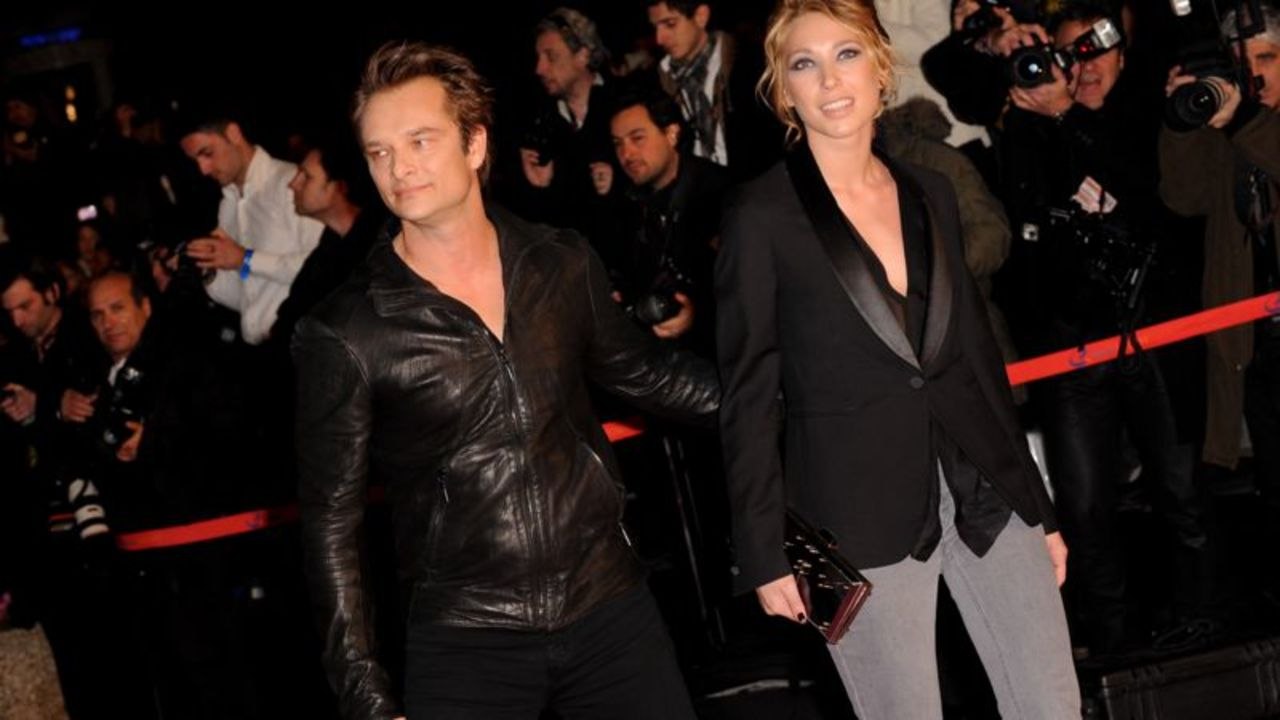 VOICI - Laura Smet : ce nouveau succès de David Hallyday qui la rend « extrêmement fière »