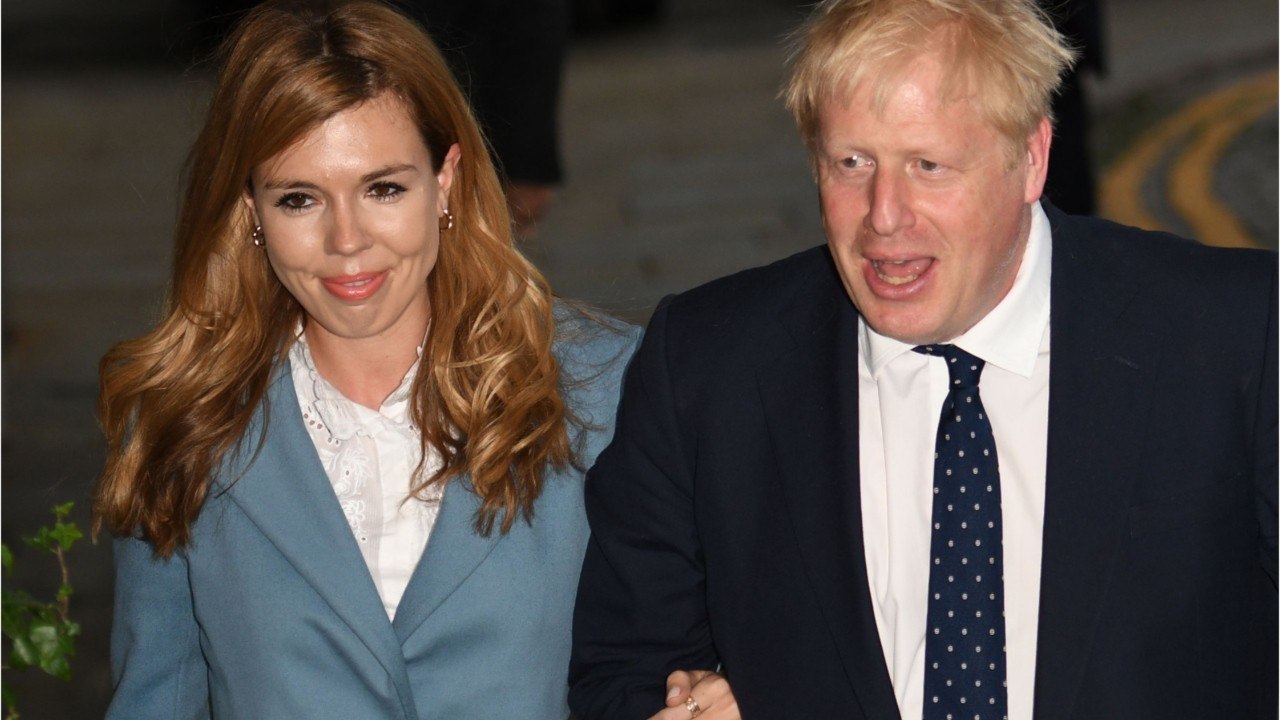 VOICI - Boris Johnson : pourquoi il peut enfin se marier avec Carrie Symonds