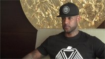 VOICI - Booba : sa fille chante l’un de ses titres et se met son public dans la poche