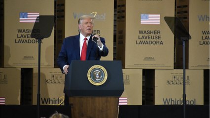 Voici - Donald Trump : son discours très étrange sur Dieu fait halluciner les internautes