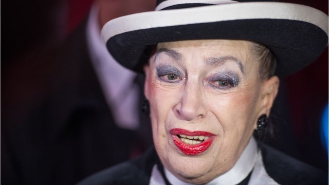 VOICI - Emmanuel Macron : ce jour où Geneviève de Fontenay l'a clashé sur son style vestimentaire