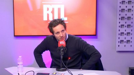 VOICI Vianney critique les NRJ Music Awards : "Tout est faux"
