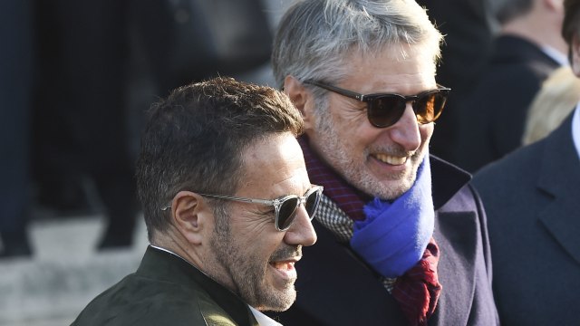 VOICI José Garcia piégé par Antoine de Caunes aux obsèques de Philippe Gildas : sa réaction