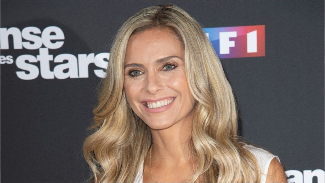 VOCI - PHOTO Clara Morgane publie un cliché d'elle à 15 ans, ses fans trouvent qu'elle a très bien vieilli