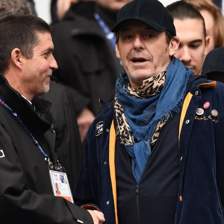 Voici - Jean-Luc Reichmann Accusé De Briser Le Confinement, Il Remet Un Internaute À Sa Place (1)