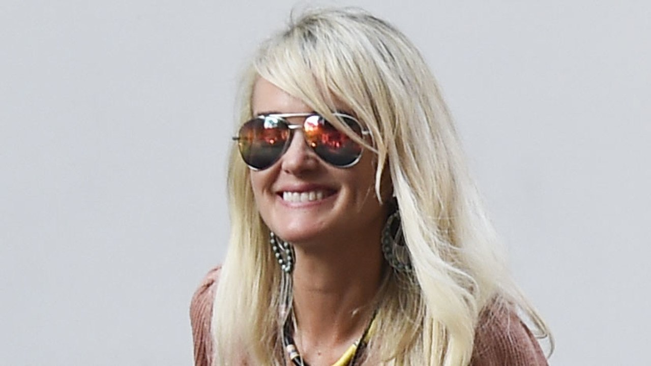 VOICI Laeticia Hallyday : les difficultés qu’elle a rencontrées lors de ses interviews