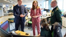 VOICI - Kate Middleton et le prince William : le couple en première ligne pour soutenir les Britanniques