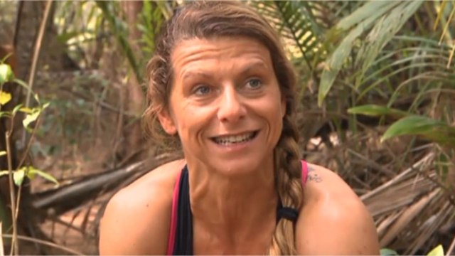 VOICI- Koh-Lanta 2020 : Moundir se moque de Sara éliminée après un problème médical