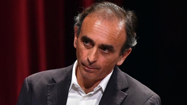 VOICI Eric Zemmour devient la risée de la Toile après sa séance de dédicaces