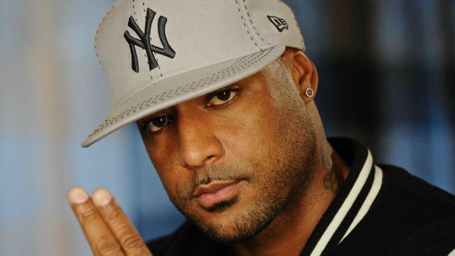 VOICI - Booba en prison : le tout premier tweet du rappeur depuis son incarcération