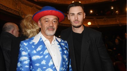 Voici - VTEP : Baptiste Giabiconi très gêné après avoir maladroitement révélé qu'il avait vu Alizée nue