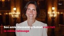 VOICI - Alessandra Sublet se fait tatouer le même motif que son amie Laeticia Hallyday