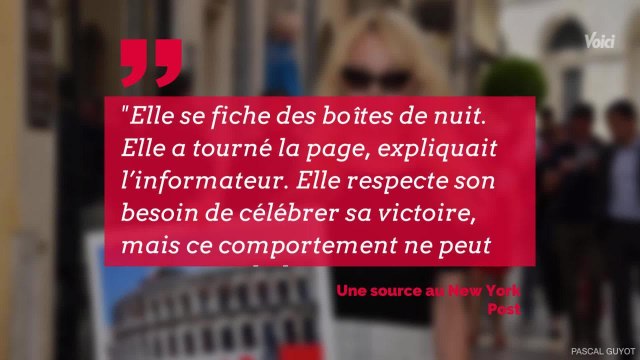 VOICI - PHOTO Adil Rami bientôt célibataire ? Pamela Anderson répond aux rumeurs