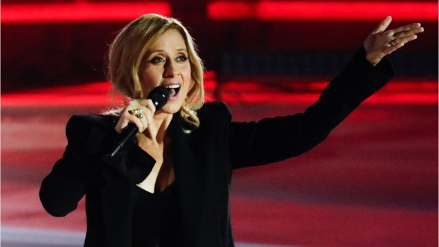 VOICI The Voice : des tensions entre les coachs ? Lara Fabian répond