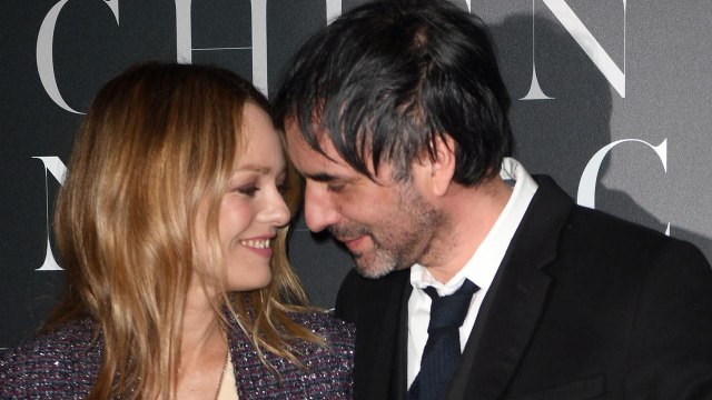 VOICI - Vanessa Paradis mariée : tous les détails de son union avec Samuel Benchetrit